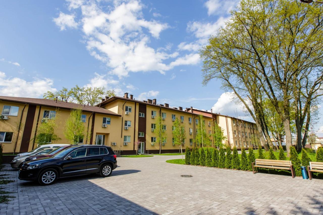 Gd Apartment Osokorky Kyiv Exterior photo